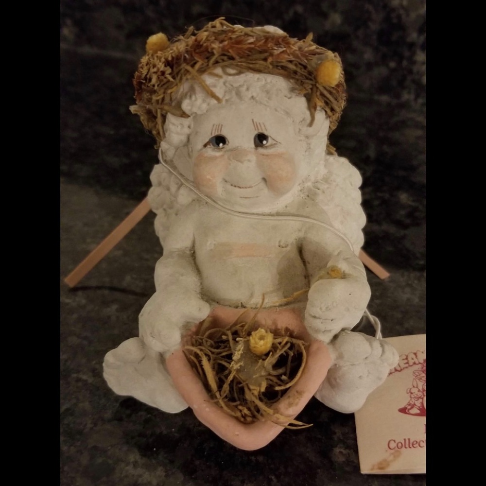 Dreamsickle Cherub